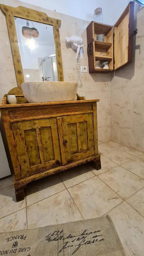 منزل الضيف Barcut  في Casa Pe Valea Hartibaciului المظهر الخارجي الصورة